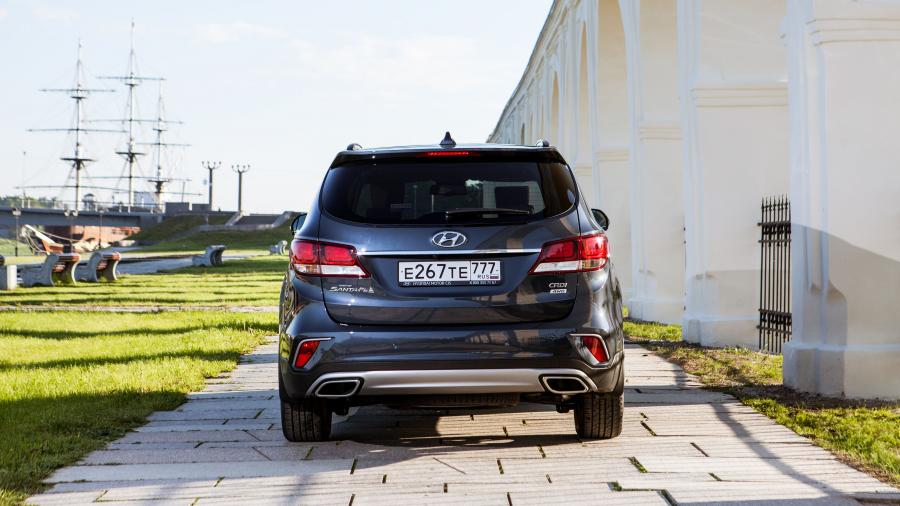  Hyundai Grand Santa Fe (DM) 2016 года  (фото 20 из 40)